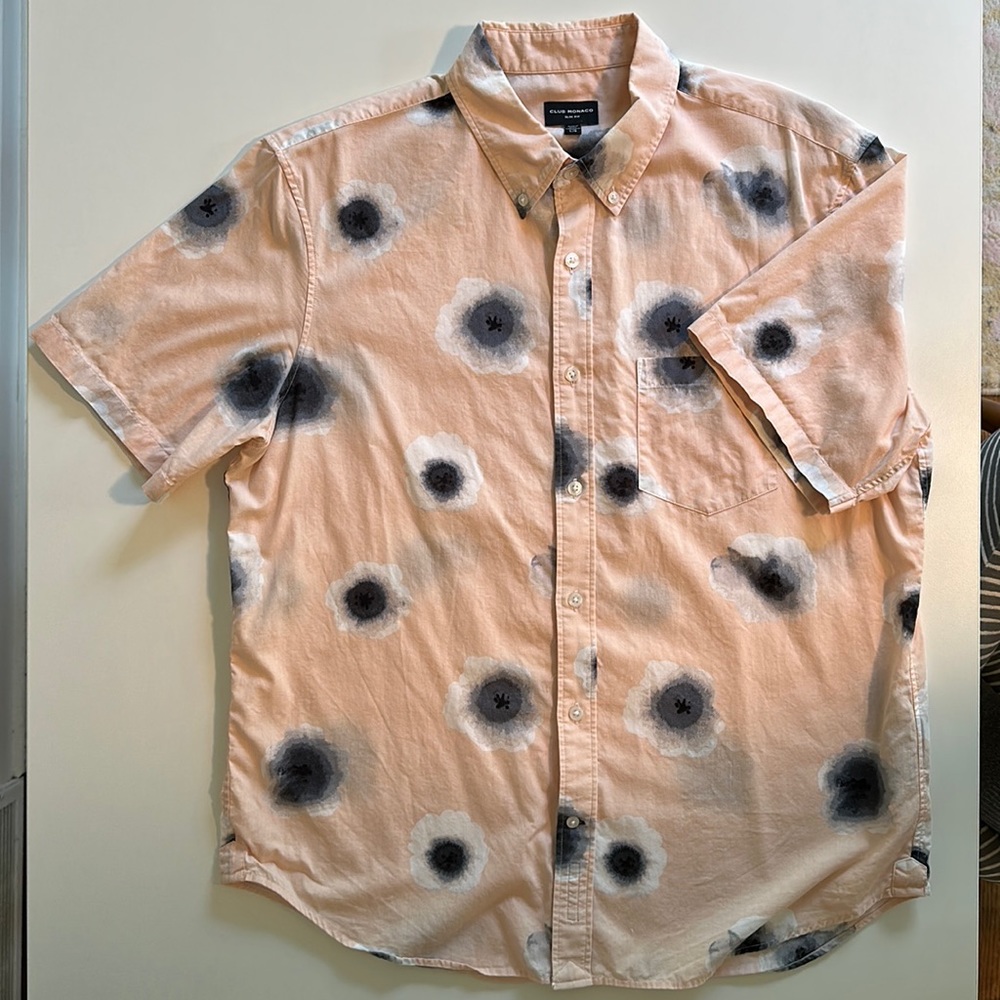 Club Monaco - Men’s L Slim fit short sleeve button down